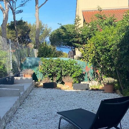 Logement Entier T2 Climatise, Parking Gratuit, Jardin, Plage A 2Min A Pied Sanary-sur-Mer Exterior foto